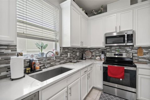Villa ou maison à louer à Orlando, Floride: 5 chambres, 292.46 m2 № 2377644 - photo 7