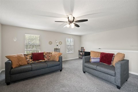 Villa ou maison à louer à Orlando, Floride: 5 chambres, 292.46 m2 № 2377644 - photo 24