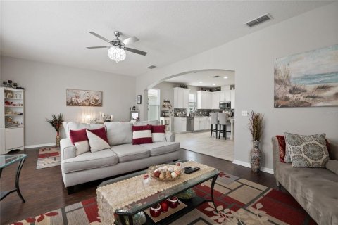 Villa ou maison à louer à Orlando, Floride: 5 chambres, 292.46 m2 № 2377644 - photo 13