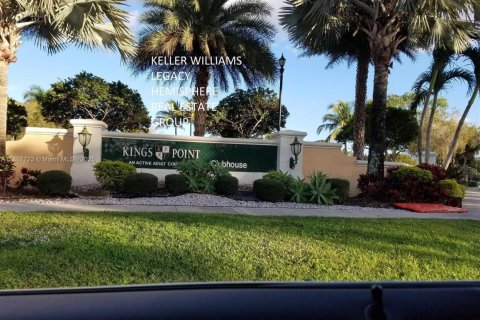 Condominio en venta en Tamarac, Florida, 2 dormitorios, 108.05 m2 № 1748153 - foto 5