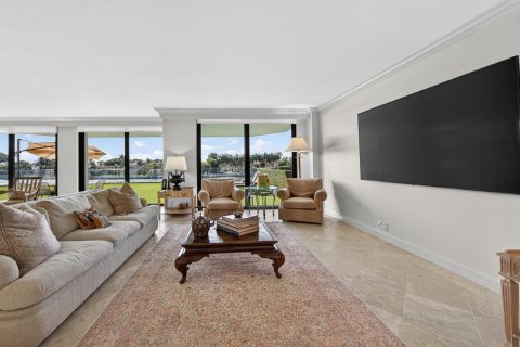 Condominio en venta en Miami Beach, Florida, 2 dormitorios, 262.63 m2 № 2145983 - foto 19