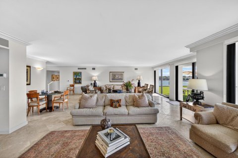 Condominio en venta en Miami Beach, Florida, 2 dormitorios, 262.63 m2 № 2145983 - foto 20