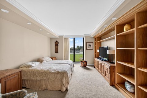 Condominio en venta en Miami Beach, Florida, 2 dormitorios, 262.63 m2 № 2145983 - foto 29