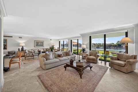 Condominio en venta en Miami Beach, Florida, 2 dormitorios, 262.63 m2 № 2145983 - foto 18