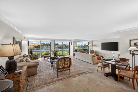 Condominio en venta en Miami Beach, Florida, 2 dormitorios, 262.63 m2 № 2145983 - foto 27