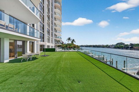 Condominio en venta en Miami Beach, Florida, 2 dormitorios, 262.63 m2 № 2145983 - foto 2