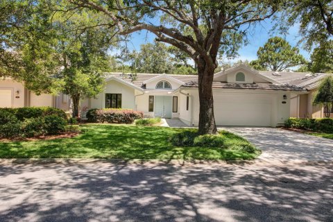 Villa ou maison à vendre à Miramar Beach, Floride: 3 chambres, 183.76 m2 № 562395 - photo 1