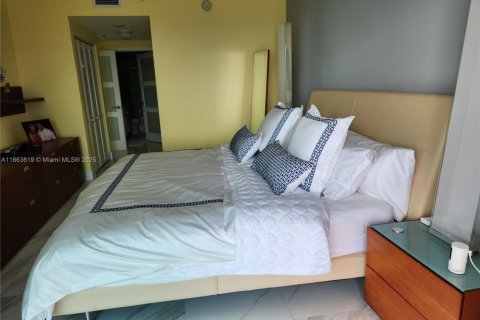Condo in Miami, Florida, 3 bedrooms  № 1891498 - photo 14