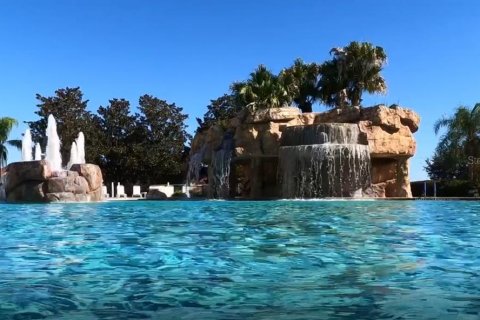 Condominio en venta en Oxford, Florida, 3 dormitorios, 119.94 m2 № 1647604 - foto 2