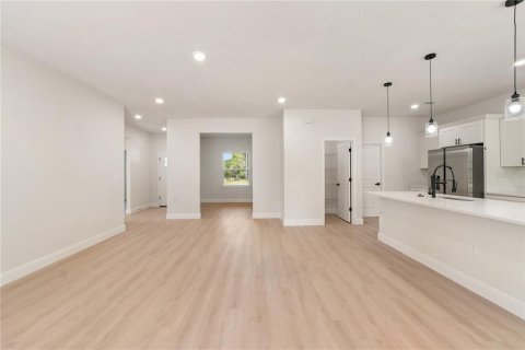 Casa en venta en Ocala, Florida, 4 dormitorios, 181.07 m2 № 2419358 - foto 5