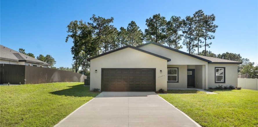 Casa en Ocala, Florida 4 dormitorios, 181.07 m2 № 2419358