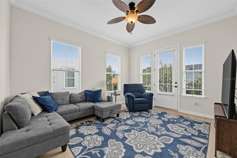Touwnhouse à vendre à Oviedo, Floride: 3 chambres, 188.96 m2 № 2406375 - photo 6