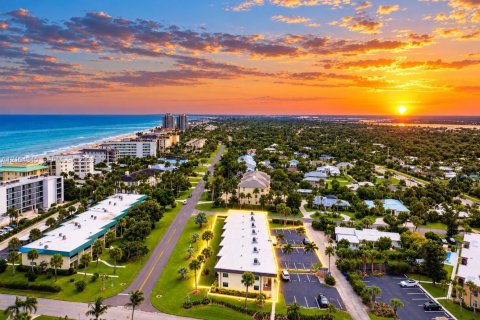 Condo in Vero Beach, Florida, 2 bedrooms  № 2429838