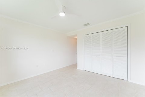 Condo in Vero Beach, Florida, 2 bedrooms  № 2429838 - photo 14