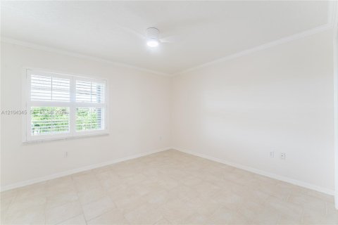 Condo in Vero Beach, Florida, 2 bedrooms  № 2429838 - photo 21