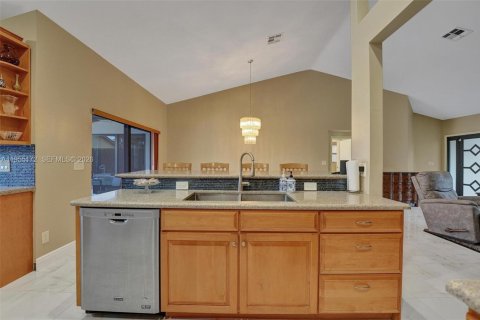 Купить виллу или дом в Дейви, Флорида 4 спальни, 209.4м2, № 2020725 - фото 25