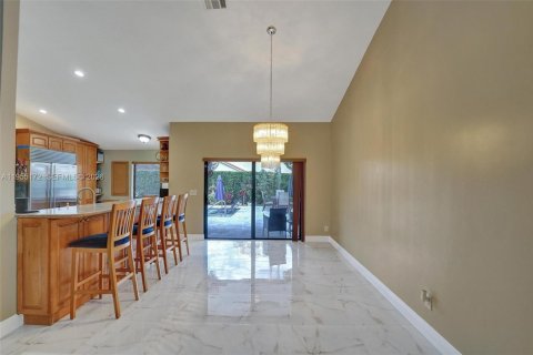 Купить виллу или дом в Дейви, Флорида 4 спальни, 209.4м2, № 2020725 - фото 15