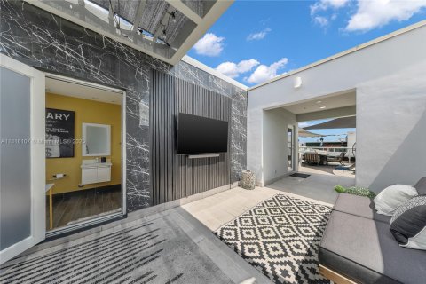 Townhouse in LANDMARK in Doral, Florida 3 bedrooms, 246.56 sq.m. № 1772571 - photo 7