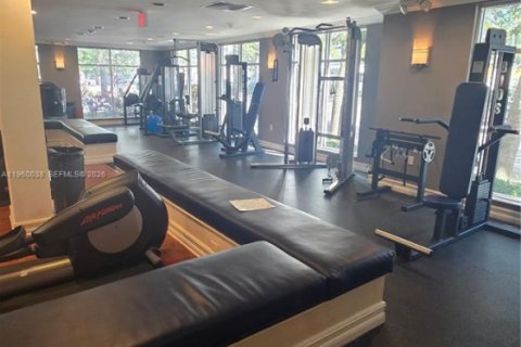 Copropriété à louer à Hollywood, Floride: 2 chambres, 108.32 m2 № 2020287 - photo 15