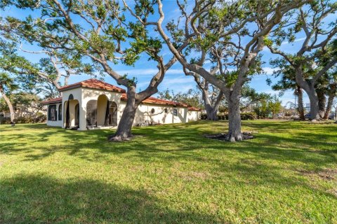 House in Englewood, Florida 3 bedrooms, 185.34 sq.m. № 1732840 - photo 7