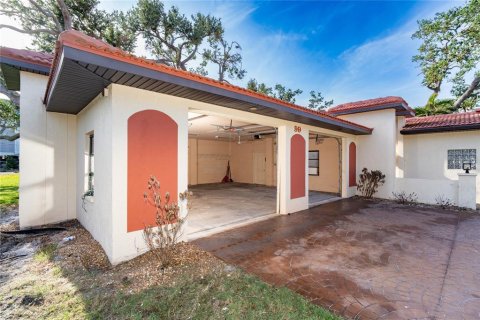 House in Englewood, Florida 3 bedrooms, 185.34 sq.m. № 1732840 - photo 10