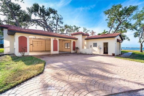 House in Englewood, Florida 3 bedrooms, 185.34 sq.m. № 1732840 - photo 3