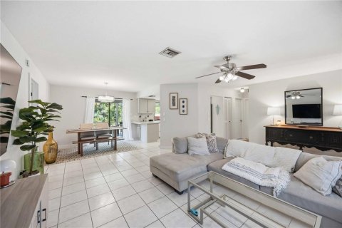 Villa ou maison à vendre à Port Charlotte, Floride: 2 chambres, 96.8 m2 № 2147973 - photo 10
