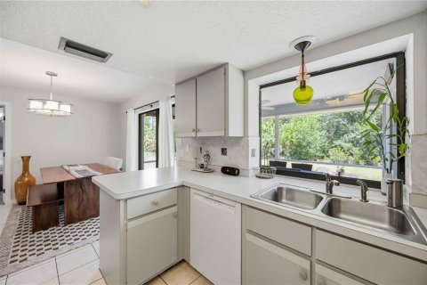 Villa ou maison à vendre à Port Charlotte, Floride: 2 chambres, 96.8 m2 № 2147973 - photo 14