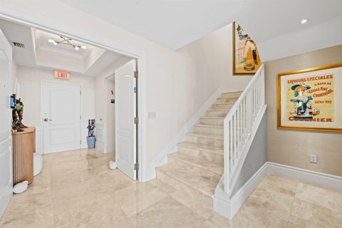 Condo in Hollywood, Florida, 3 bedrooms  № 2174278 - photo 14