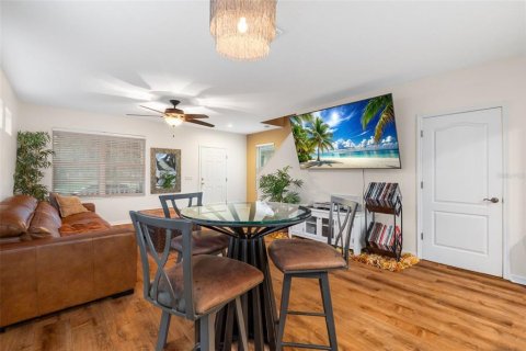 Casa en venta en Parrish, Florida, 2 dormitorios, 137.5 m2 № 1906431 - foto 7
