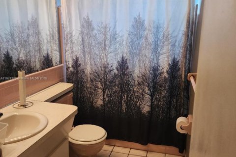 Купить виллу или дом в Тамарак, Флорида 2 спальни, 122.45м2, № 1397764 - фото 13