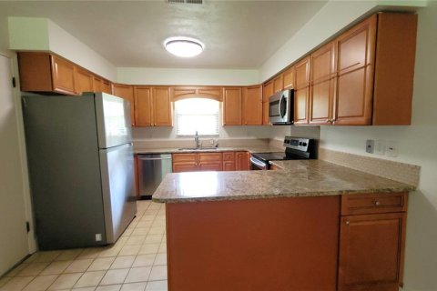 Duplex à vendre à DeLand, Floride: 2 chambres, 98.85 m2 № 1796151 - photo 5