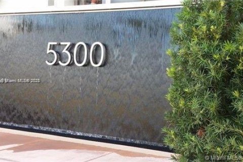 Copropriété à louer à Doral, Floride: 1 chambre, 71.44 m2 № 1820203 - photo 13