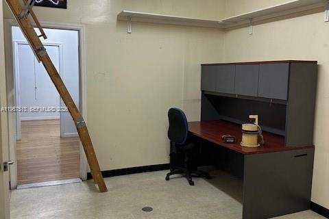 Immobilier commercial à vendre à Hialeah, Floride № 2011470 - photo 8