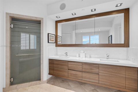 Condo in Key Biscayne, Florida, 3 bedrooms  № 1991040 - photo 20