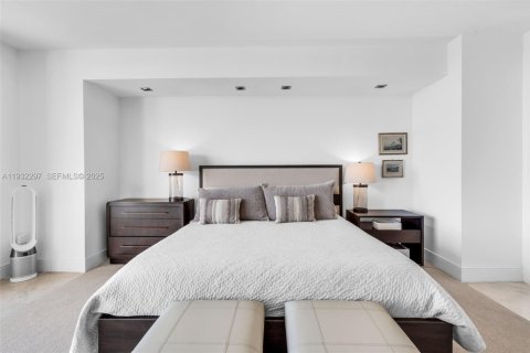 Condo in Key Biscayne, Florida, 3 bedrooms  № 1991040 - photo 19