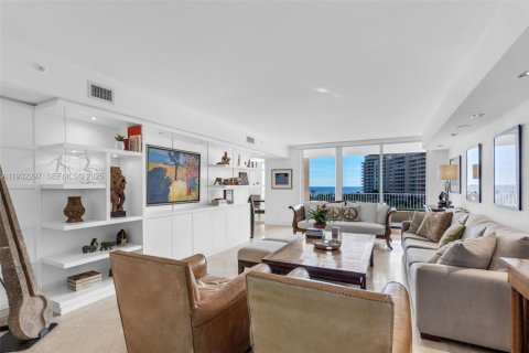 Condo in Key Biscayne, Florida, 3 bedrooms  № 1991040 - photo 3