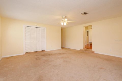 House in Orlando, Florida 3 bedrooms, 154.03 sq.m. № 2223390 - photo 10