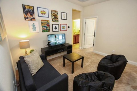 Townhouse in Davenport, Florida 3 bedrooms, 164.53 sq.m. № 1409685 - photo 11