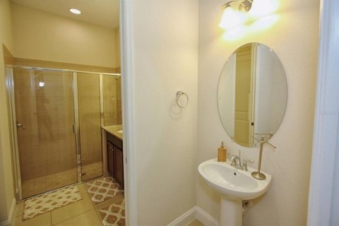 Townhouse in Davenport, Florida 3 bedrooms, 164.53 sq.m. № 1409685 - photo 15