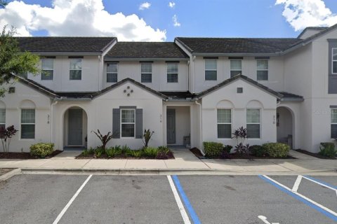 Townhouse in Davenport, Florida 3 bedrooms, 164.53 sq.m. № 1409685 - photo 2