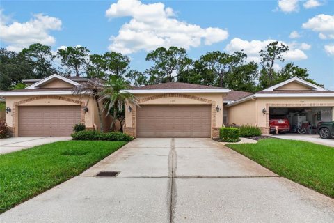Condo in Plant City, Florida, 2 bedrooms  № 2386504 - photo 3