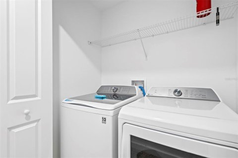 Adosado en alquiler en Davenport, Florida, 4 dormitorios, 177.81 m2 № 1884859 - foto 18