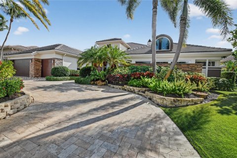 House in Boca Raton, Florida 4 bedrooms № 2007772 - photo 3