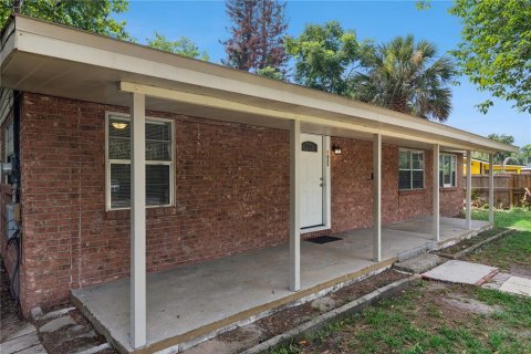 Villa ou maison à vendre à Apopka, Floride: 4 chambres, 127.09 m2 № 2288100 - photo 5