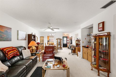 Villa ou maison à vendre à Winter Haven, Floride: 2 chambres, 105.82 m2 № 2220417 - photo 17