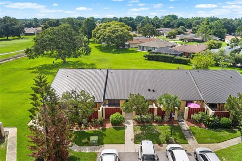 Villa ou maison à vendre à Winter Haven, Floride: 2 chambres, 105.82 m2 № 2220417 - photo 28