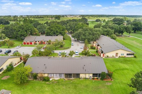 Villa ou maison à vendre à Winter Haven, Floride: 2 chambres, 105.82 m2 № 2220417 - photo 2
