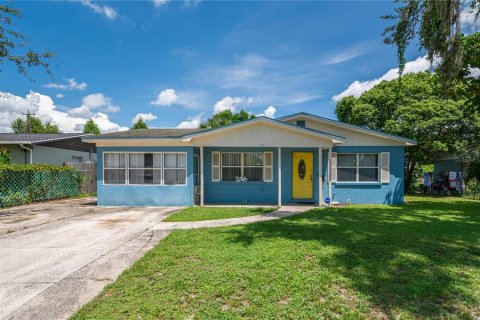 Casa en venta en Lakeland, Florida, 3 dormitorios, 121.24 m2 № 1915179 - foto 1