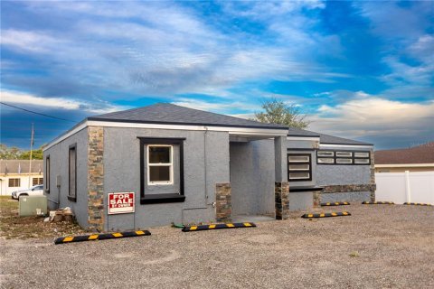 Commercial property in Haines City, Florida 117.06 sq.m. № 2098537 - photo 4